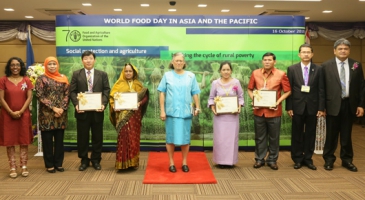On World Food Day, FAO in Asia-Pacific celebrates gains made in reducing hunger but calls for expansion of social protection to break the cycle of rural poverty 